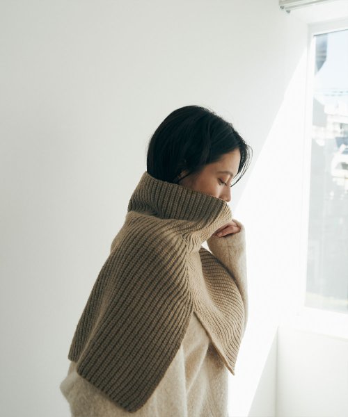 marjour(マージュール)/SWITCHING KNIT CAPE/img13