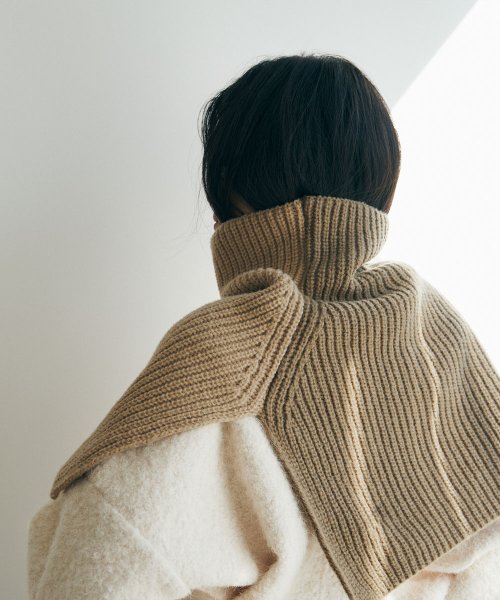 marjour(マージュール)/SWITCHING KNIT CAPE/img14