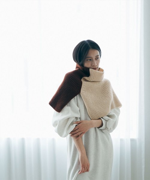 marjour(マージュール)/SWITCHING KNIT CAPE/img20