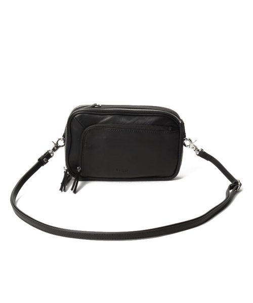 イタリアンシープ多機能ポシェット 色移り注意