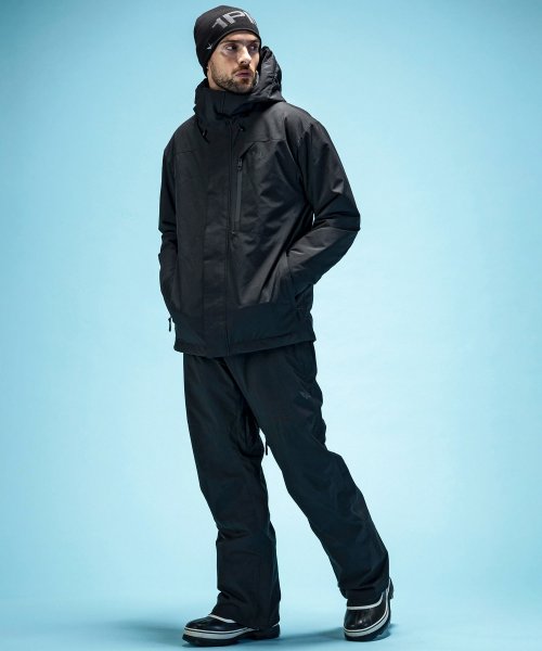 1PIU1UGUALE3 SNOWBOARDS(ウノ ピゥ ウノ ウグァーレ トレ スノーボード)BACK LOGO PANTS メンズ/スノーボードウェア/パ 商品説明1PIU1UGUALE3から新たにスノーボードラインが登場。卓越したカ YW1694568241(12934円)