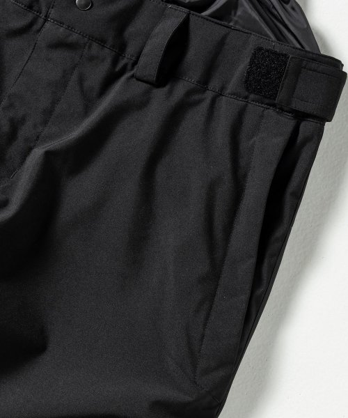 1PIU1UGUALE3 SNOWBOARDS(ウノ ピゥ ウノ ウグァーレ トレ スノーボード)BACK LOGO PANTS メンズ/スノーボードウェア/パ 商品説明1PIU1UGUALE3から新たにスノーボードラインが登場。卓越したカ YW1694568241(12934円)