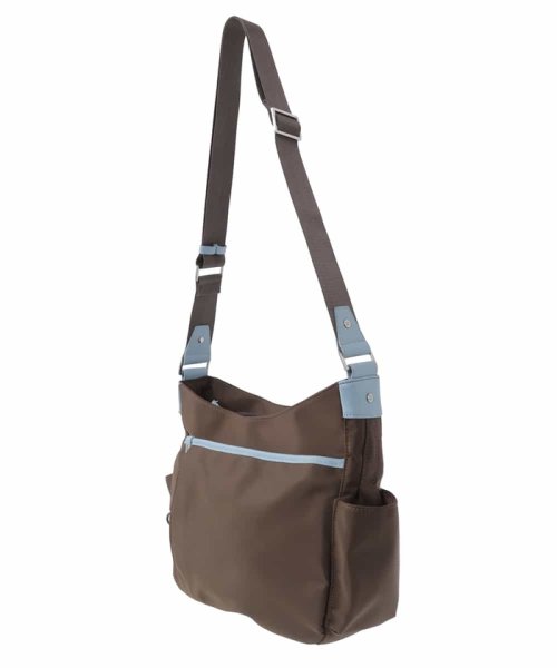 [撥水・ペットボトルホルダー付]アクセントレザーショルダーバッグ 