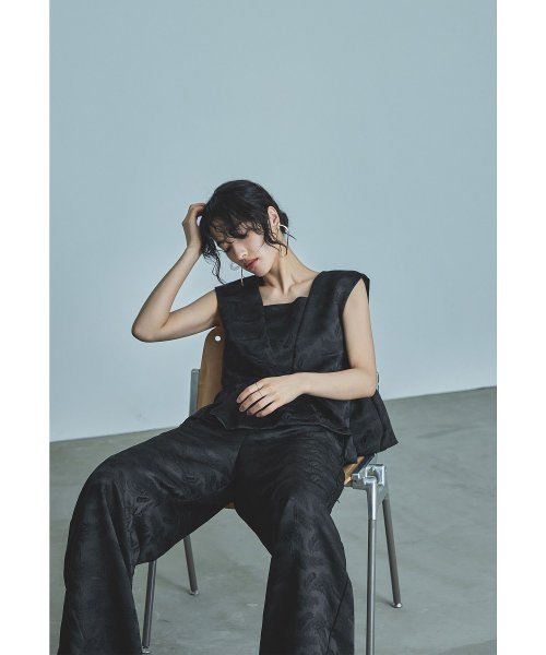 niana ニアナ ペプラムセットアップドレス パーティードレス 結婚式 パンツドレス セットアップ ジャガード ワイドパンツ ノースリーブ 袖なし お呼ばれ パーティードレス niana ジャガード 袖なし ノースリーブ ワイドパンツ ニアナ お呼ばれ 結婚式 ペプラムセットアップドレス セットアップ パンツドレス ZY1685481817(12870円)