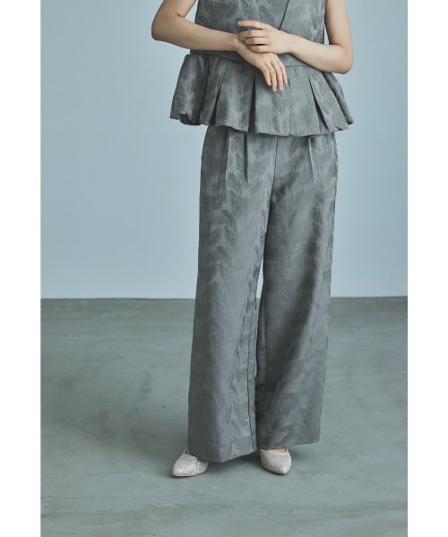 niana ニアナ ペプラムセットアップドレス パーティードレス 結婚式 パンツドレス セットアップ ジャガード ワイドパンツ ノースリーブ 袖なし お呼ばれ パーティードレス niana ジャガード 袖なし ノースリーブ ワイドパンツ ニアナ お呼ばれ 結婚式 ペプラムセットアップドレス セットアップ パンツドレス ZY1685481817(12870円)