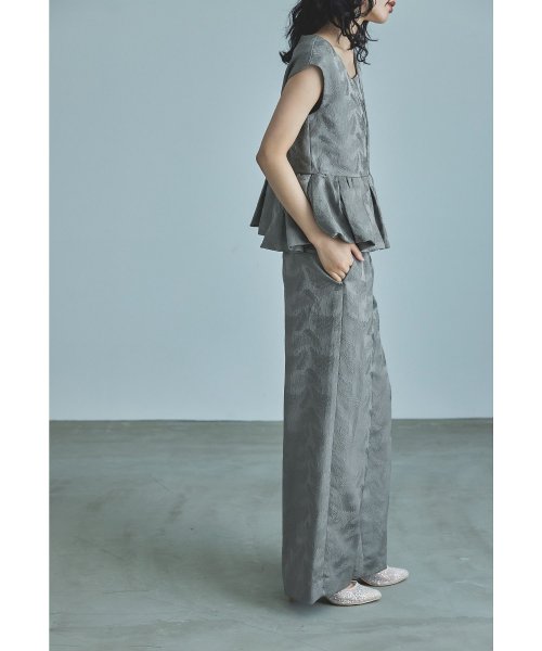 niana ニアナ ペプラムセットアップドレス パーティードレス 結婚式 パンツドレス セットアップ ジャガード ワイドパンツ ノースリーブ 袖なし お呼ばれ パーティードレス niana ジャガード 袖なし ノースリーブ ワイドパンツ ニアナ お呼ばれ 結婚式 ペプラムセットアップドレス セットアップ パンツドレス ZY1685481817(12870円)