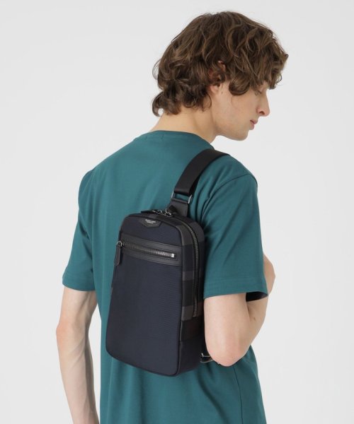 コーデュラバリスティックスマートボディバッグ 