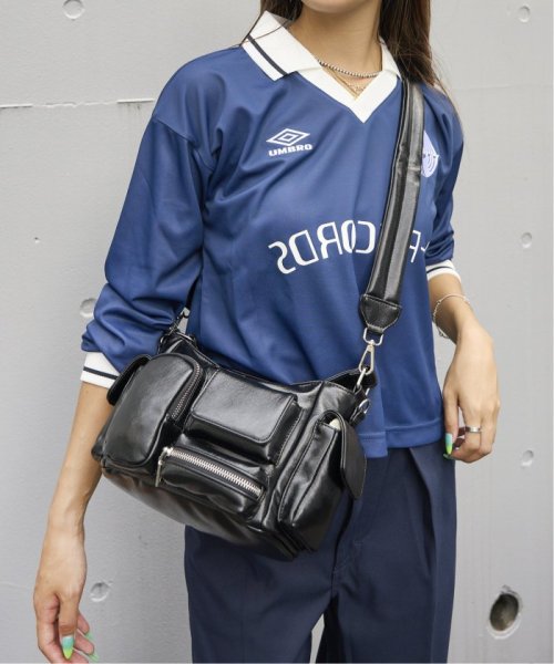 【ANNA SUI NYC/ アナスイエヌワイシー】マルチポケットチビバッグ ANNA SUI NYC/ アナスイエヌワイシー