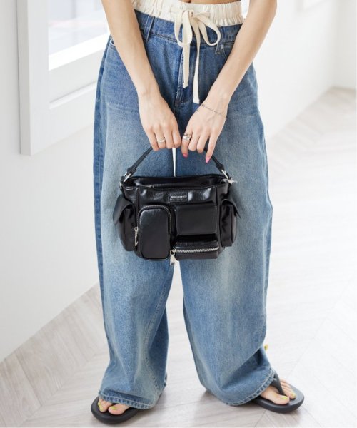 【ANNA SUI NYC/ アナスイエヌワイシー】マルチポケットチビバッグ ANNA SUI NYC/ アナスイエヌワイシー