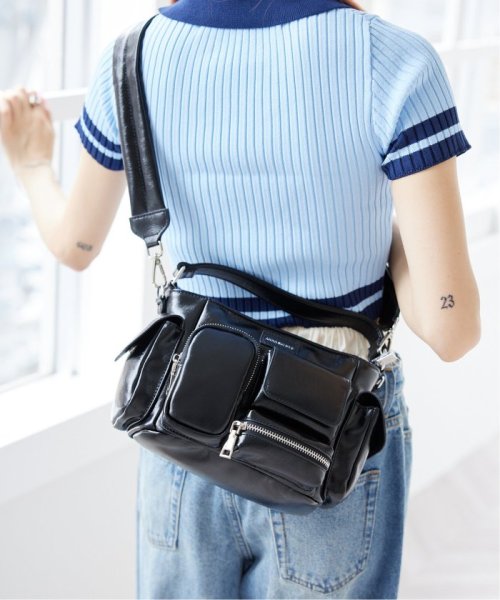 【ANNA SUI NYC/ アナスイエヌワイシー】マルチポケットチビバッグ ANNA SUI NYC/ アナスイエヌワイシー