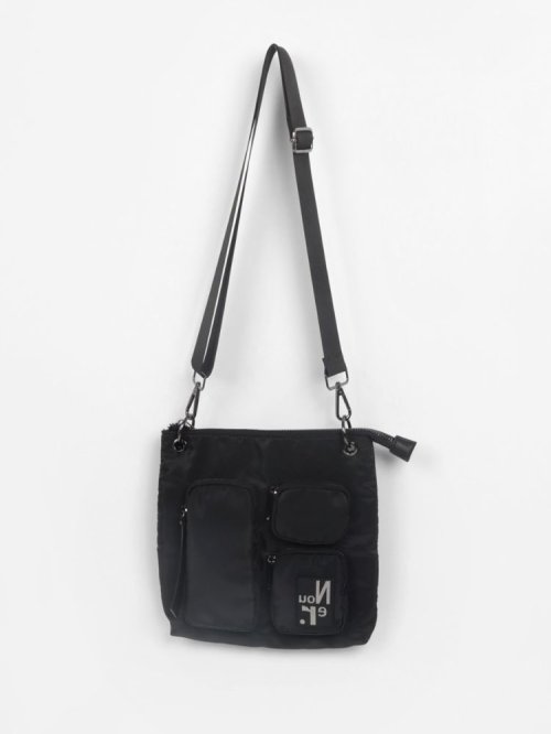 ポケットデザインマルチWAYバックパック もございます 本体 高さ 斜め掛け ロープ