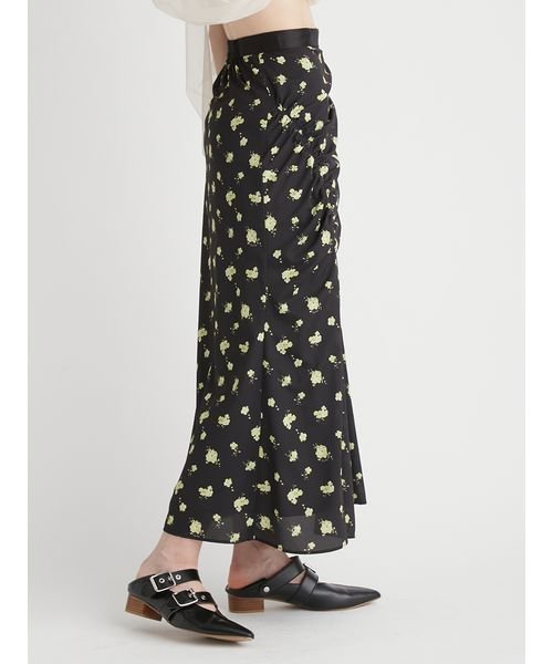 ロゴ入りクラシカルミニフラワースカート 予めご了承ください