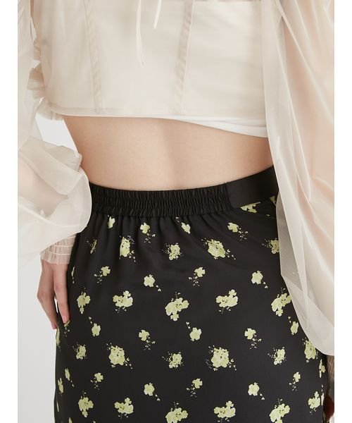 ロゴ入りクラシカルミニフラワースカート 予めご了承ください