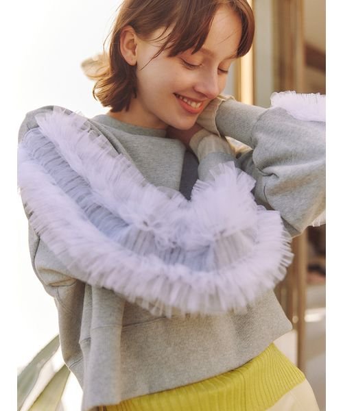 チュールフリルスリーブスウェット 予めご了承ください
