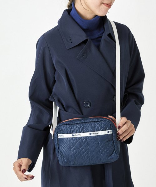 DANIELLA CROSSBODYセーターキルティングネイビー 人気・おすすめ｜使いやすい・旅行におすすめ 品質保証 全国発送 日本国内発送・最短翌日お届け