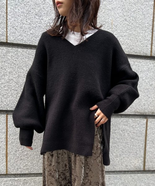 MAISON BREEZE(MAISON BREEZE)/【MAISON BREEZE】ハイスリット プルオーバー ニット トップス Vネック オーバーサイズ ぽわん袖 リブニット 前後2WAY/img03