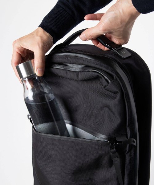 ブラックエンバー BLACK EMBER CITADEL 18 バックパック メンズ バッグ リュックサック Backpack 2way ブラック バッグ