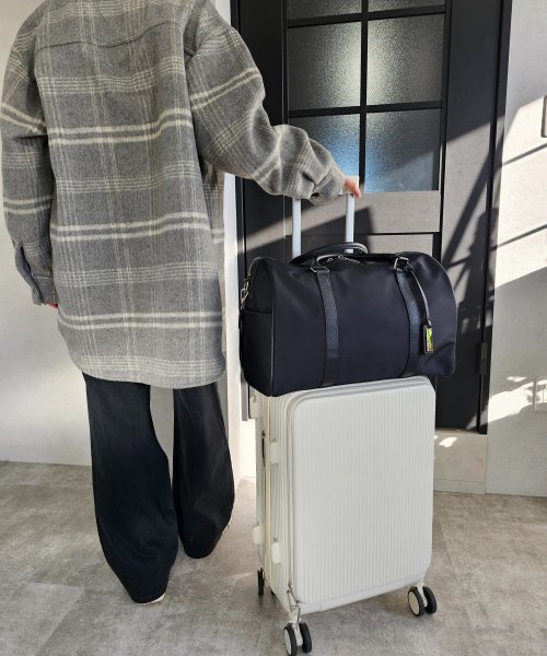 UNGRID bag(アングリッド　バッグ)/牛革×ナイロン　ラージボストンバッグ（旅行用キャリーオン）/img01