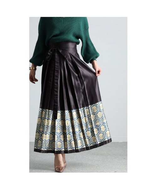 Sawa a la mode(サワアラモード)/高貴さを纏うアラベスク風ラップスカート/img14
