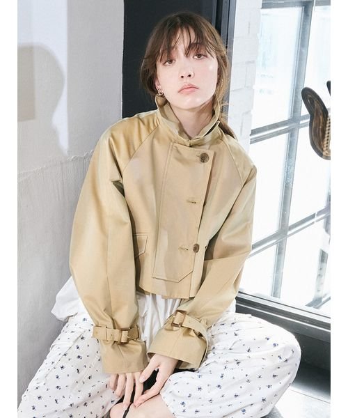 ワークディテールショートトレンチコート 予めご了承ください