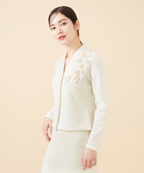 Sybilla(シビラ)/【Pure】ホワイトフラワー刺繍ニットジャケット/img02