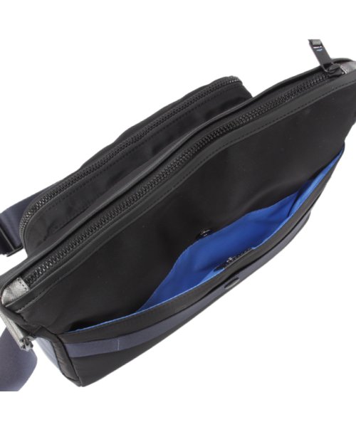 ランバンオンブルー バッグ ショルダーバッグ メンズ ブランド 斜めがけ 撥水 防水 LANVIN en Bleu 541102 LANVIN en ｜オープンポケット×2　　　　　 ｜ファスナーポケット　　　　　