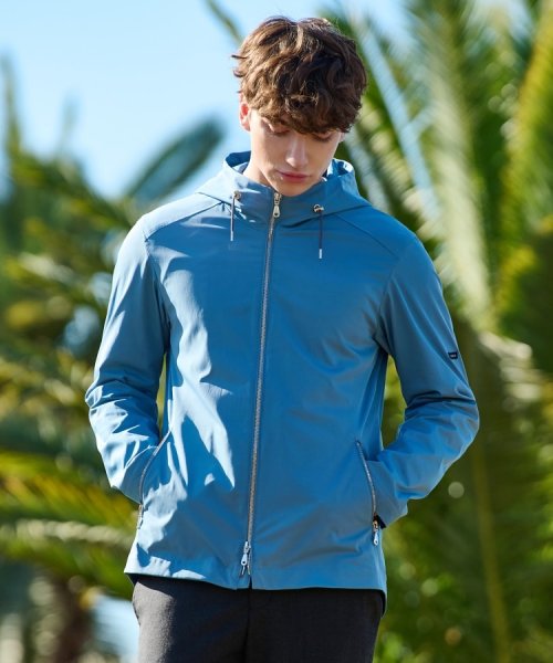 LIMONTA ハイスペックジップアップパーカー 