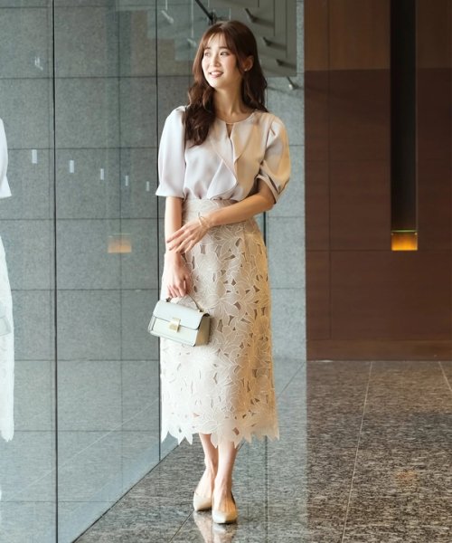 ケミカルレースタイトスカート 予めご了承ください