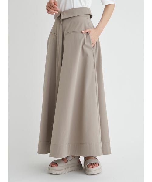 【emmi atelier】撥水ハイウエストフレアスカート EDITION/シアーオパール フレアスカート M1674757388(12870円)