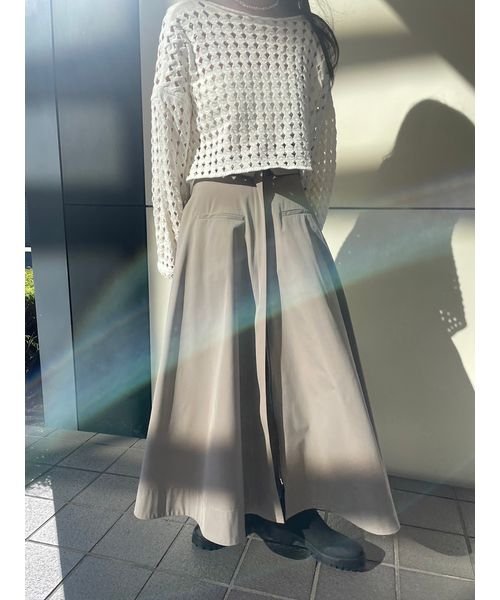 【emmi atelier】撥水ハイウエストフレアスカート EDITION/シアーオパール フレアスカート M1674757388(12870円)