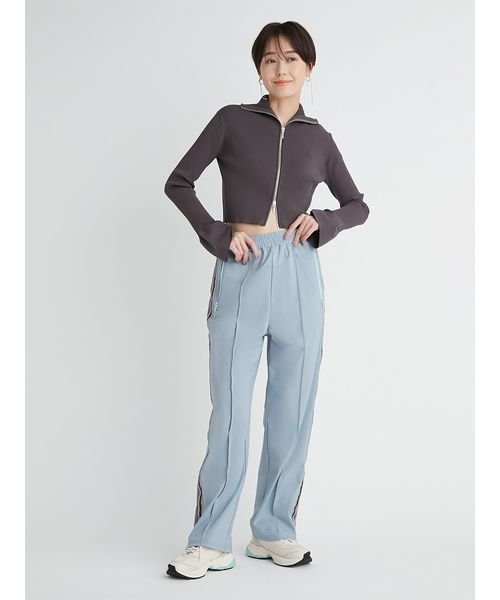 【emmi atelier】LENZING(TM) ECOVERO(TM)フロントジップカーディガン TM 予めご了承ください