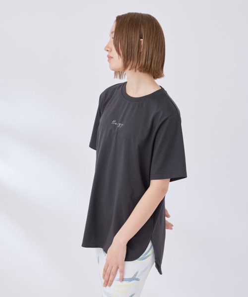 NERGY(ナージー)/【接触冷感 & UV】SURREALISMグラフィックTシャツ/img03