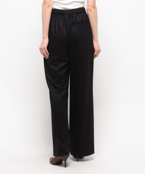 パンツ　RIBBLE NIKKI 