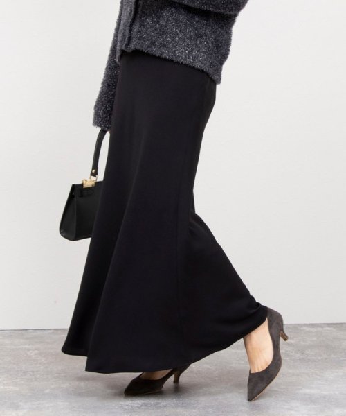 ウォッシャブルマットサテンナロースカート 