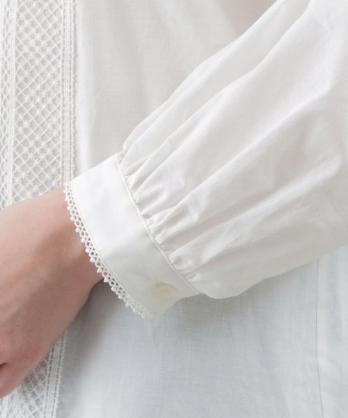 スタンドカラーレースブラウス  RI1311468963(10010円)