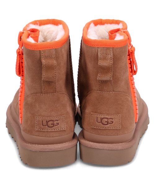 UGG アグ ブーツ ムートンブーツ クラシック ミニ ジッパー テープ ロゴ レディース ショート CLASSIC MINI ZIPPER TAPE LOGO UGG アグ クラシック ミニ ジッパー テープ ロゴ CLASSIC MINI ZIPPER TAPE アップサイクルウール 60％/リヨセル 40％