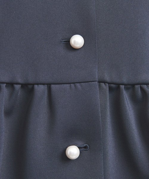 SPONGY パールモチーフ ノーカラー ジャケット SPONGY ブラウス B82 W57 H84 着用サイズ：M