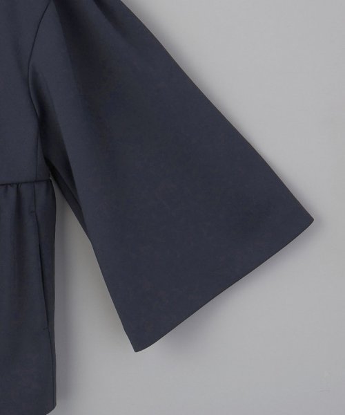 SPONGY パールモチーフ ノーカラー ジャケット SPONGY ブラウス B82 W57 H84 着用サイズ：M