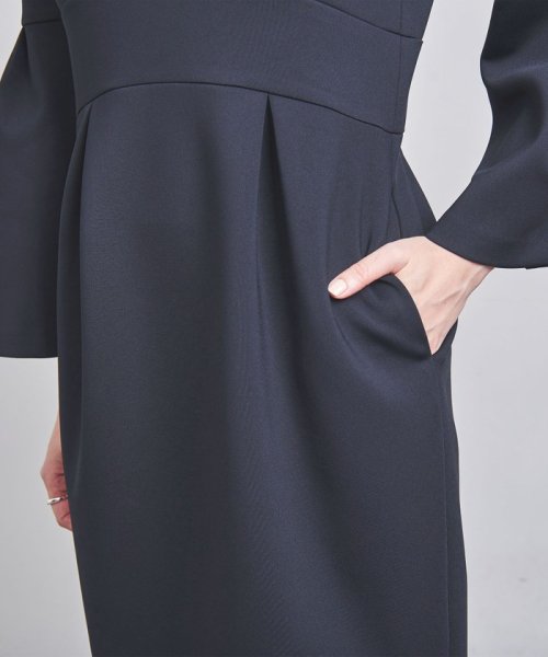 SPONGY パールモチーフ スリットノーカラー ワンピース SPONGY ブラウス B82 W57 H84 着用サイズ：M