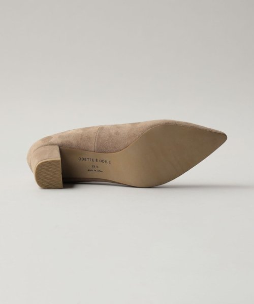 ポインテッドブロックヒール パンプス55↓↑ あらかじめご了承ください