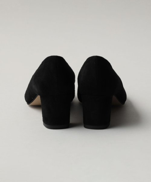 ポインテッドブロックヒール パンプス55↓↑ 商品説明毎シーズン人気のブロックヒールパンプス■デザインヒールの安定感とすっきりとしたシルエットが魅力の一足です。シンプルなパ K1681714890(12870円)