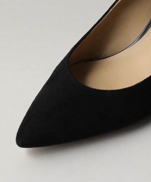 ポインテッドブロックヒール パンプス55↓↑ 商品説明毎シーズン人気のブロックヒールパンプス■デザインヒールの安定感とすっきりとしたシルエットが魅力の一足です。シンプルなパ K1681714890(12870円)