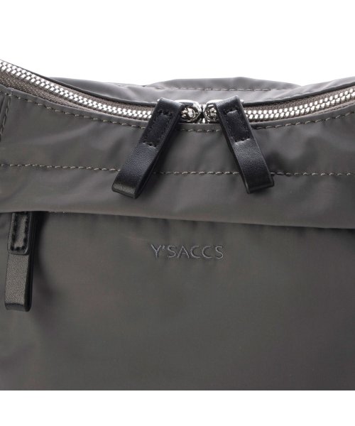 イザック Y’SACCS ショルダーバッグ レディース 斜め掛け カーゴポケット ブラック ダークグレー グレージュ 黒 20－037－01 イザック Y’SACCS ショルダーバッグ カーゴポケット