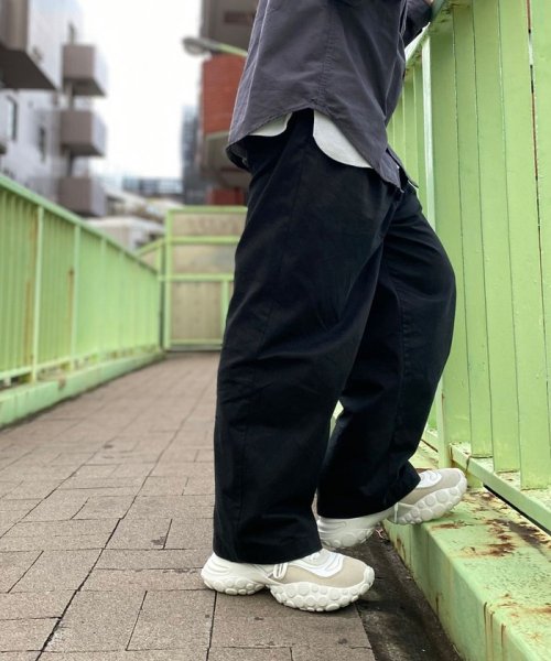 [カンペール] PELOTAS MARS / スニーカー 商品説明大胆なボリューム感、革新的な技術が冴えるテクニカルスニーカー「PELOTAS MARS(ペロータス マーズ)」は、 B2719356006(20757円)