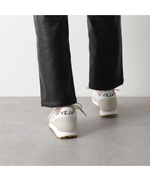 VEJA スニーカー RIO BRANCO ALVEOMESH リオブランコ 商品説明リサイクルポリエステルのみを使用してつくられたアルベオメッシュ Z1569783474(12133円)