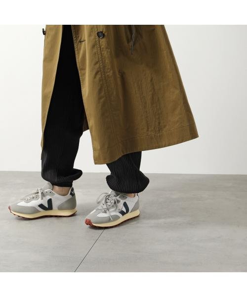 VEJA スニーカー RIO BRANCO ALVEOMESH リオブランコ 商品説明リサイクルポリエステルのみを使用してつくられたアルベオメッシュ Z1569783474(12133円)