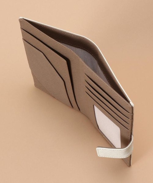 シンプルレザーパスポートケース 