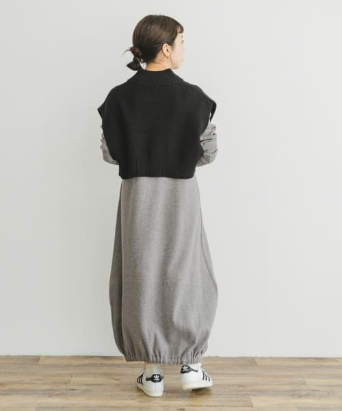 ITEMS URBANRESEARCH(アイテムズ アーバンリサーチ（レディース）)/『静電気防止』『洗濯可』ジップベスト×コクーンニットワンピース/img04