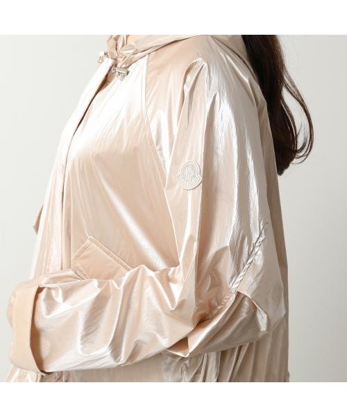 MONCLER ナイロンジャケット TTIYA ティヤ 1A00105 53A3H MONCLER ナイロンジャケット TTIYA ティヤ 1A00105