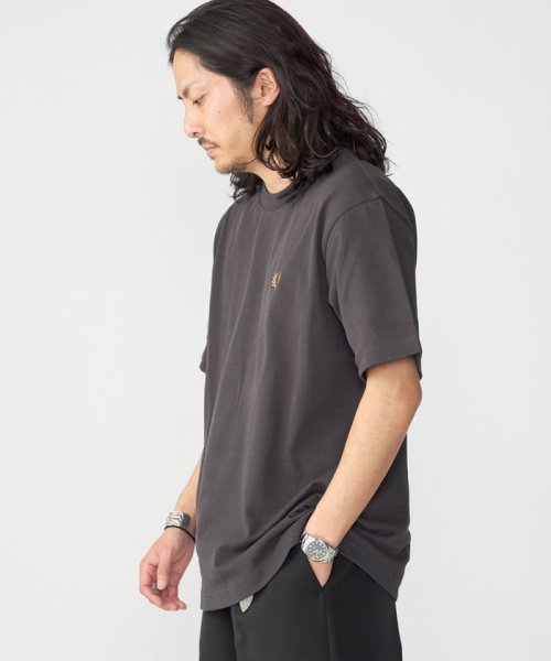 SHIPS MEN(シップス　メン)/【SHIPS別注】FRED PERRY: SOLOTEX(R) 鹿の子 ワンポイント ロゴ Tシャツ24SS/img13